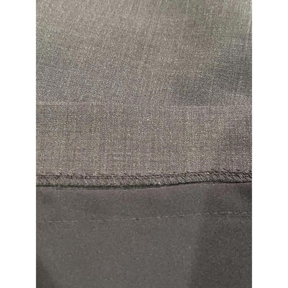 Banana Republic Pencil Skirt Size 12 - Stretchy Quality Soft Wool - Picture 6 of 6